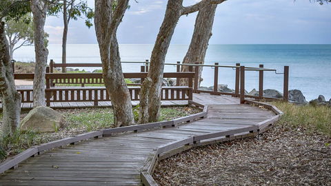 Oaks Hervey Bay Resort And Spa - Accommodation Port Macquarie 4