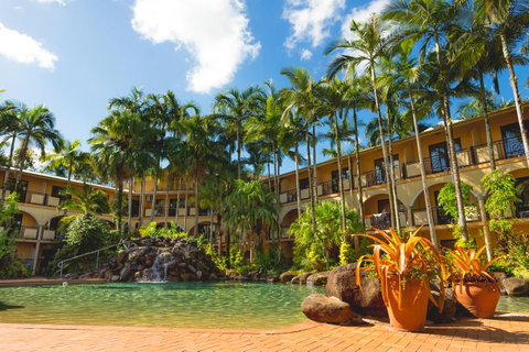 Palm Royale Cairns - Accommodation Port Macquarie 11