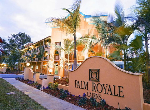Palm Royale Cairns - Accommodation Port Macquarie 8