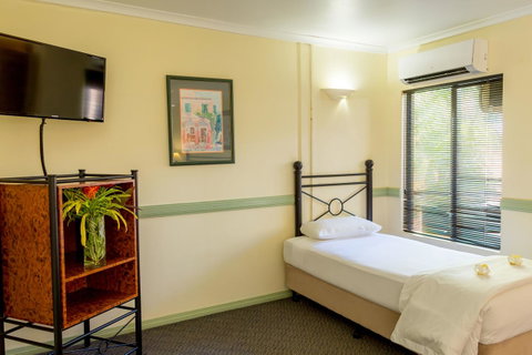 Palm Royale Cairns - Accommodation Port Macquarie 23