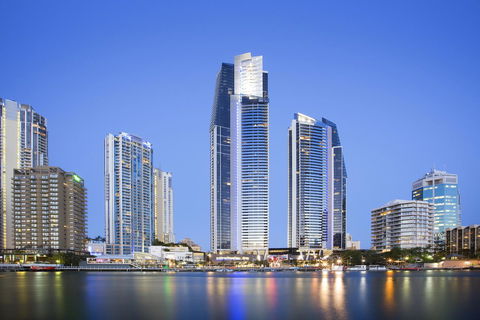 Mantra Circle On Cavill - Accommodation Port Macquarie 0
