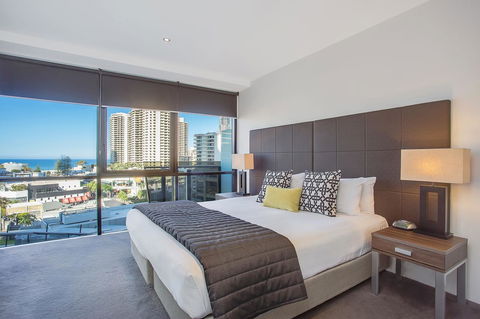 Mantra Circle On Cavill - Accommodation Port Macquarie 25