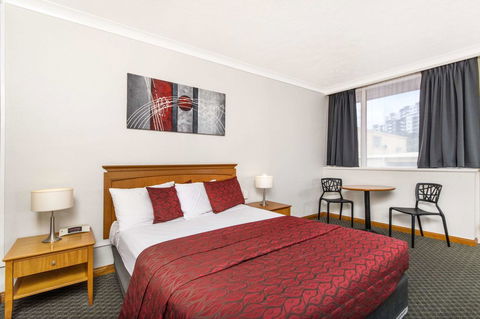 The Robert Towns - Accommodation Port Macquarie 4