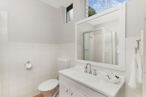 The Robert Towns - Accommodation Port Macquarie 5