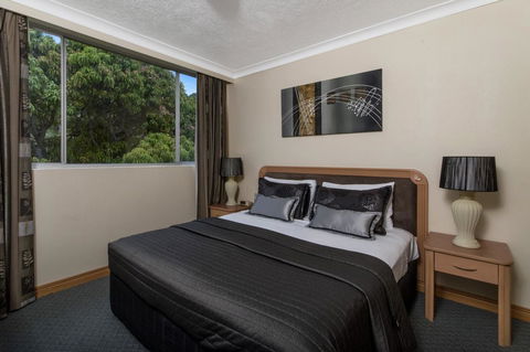 The Robert Towns - Accommodation Port Macquarie 3
