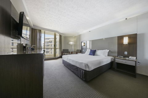 Novotel Surfers Paradise - Accommodation Port Macquarie 18