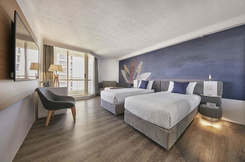 Novotel Surfers Paradise - Accommodation Port Macquarie 4