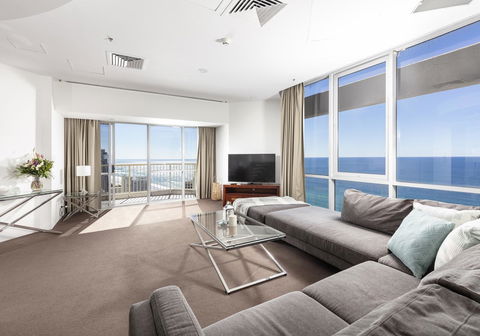 Novotel Surfers Paradise - Accommodation Port Macquarie 3