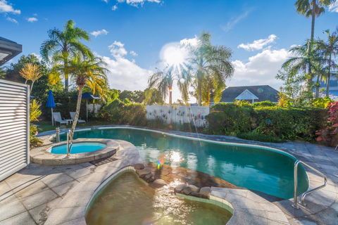 Noosa Boutique Apartments & Elkhorn Villas - Accommodation Port Macquarie 12