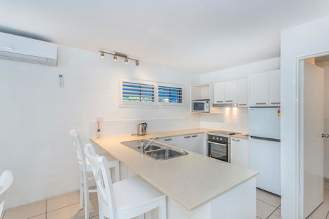 Noosa Boutique Apartments & Elkhorn Villas - Accommodation Port Macquarie 14
