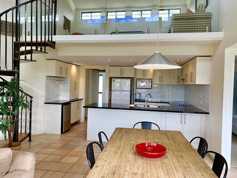 Noosa Boutique Apartments & Elkhorn Villas - Accommodation Port Macquarie 27