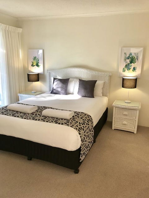Noosa Boutique Apartments & Elkhorn Villas - Accommodation Port Macquarie 31