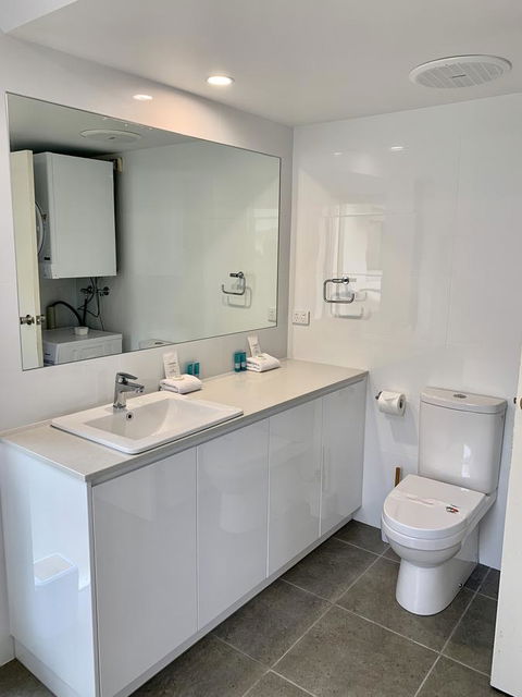 Noosa Boutique Apartments & Elkhorn Villas - Accommodation Port Macquarie 25