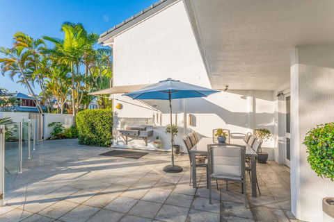 Noosa Boutique Apartments & Elkhorn Villas - Accommodation Port Macquarie 10