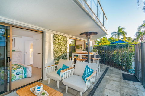 Noosa Boutique Apartments & Elkhorn Villas - Accommodation Port Macquarie 4