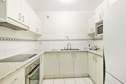 Surfers International Apartments - Accommodation Port Macquarie 35