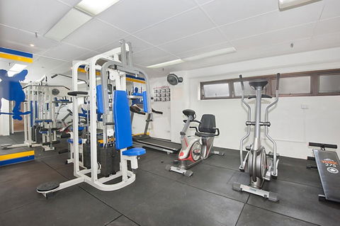 Surfers International Apartments - Accommodation Port Macquarie 9