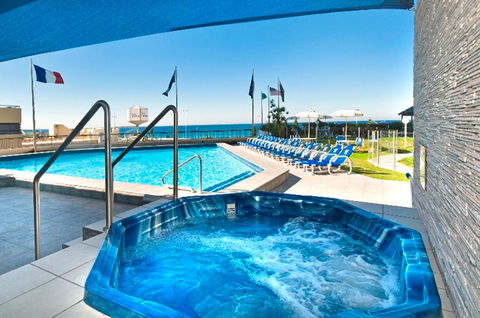 Surfers International Apartments - Accommodation Port Macquarie 1