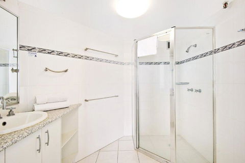 Surfers International Apartments - Accommodation Port Macquarie 18