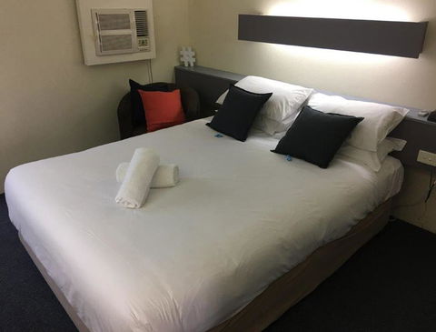 Emerald Central Hotel Official - Accommodation Port Macquarie 19