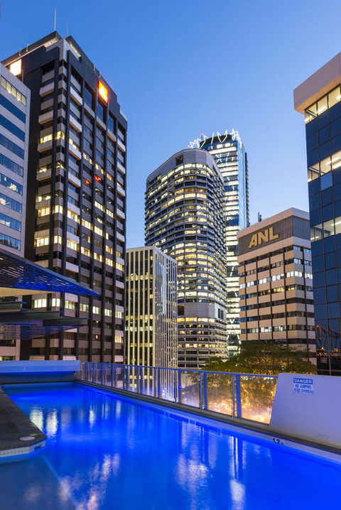 Oaks Brisbane Aurora Suites - Accommodation Port Macquarie 9