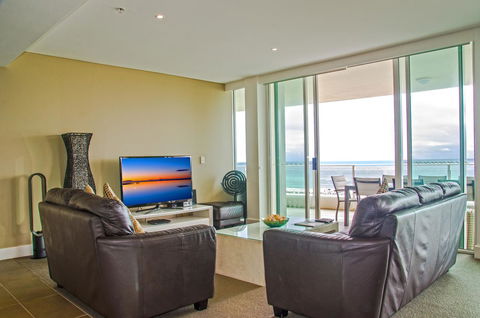 Kirra Surf Apartments - Accommodation Port Macquarie 32