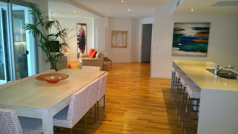 Coral Cove Apartments - Accommodation Port Macquarie 4