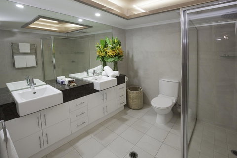 Waters Edge Apartment Cairns - Accommodation Port Macquarie 4