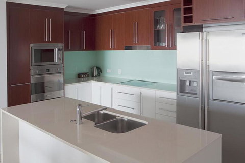 Waters Edge Apartment Cairns - Accommodation Port Macquarie 6