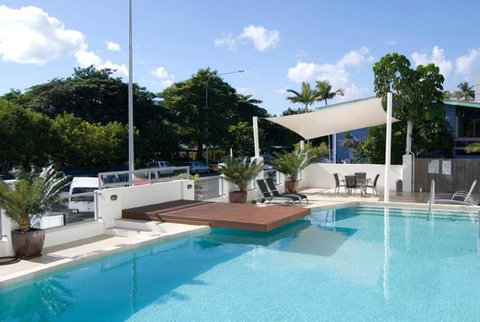 Waters Edge Apartment Cairns - Accommodation Port Macquarie 7