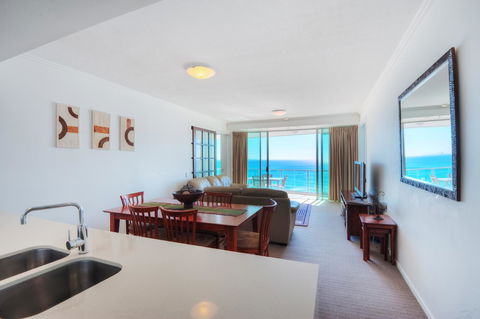 Reflection On The Sea - Accommodation Port Macquarie 8