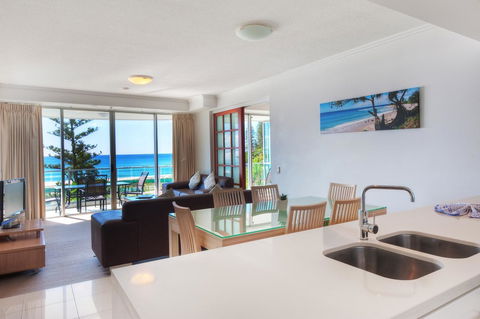 Reflection On The Sea - Accommodation Port Macquarie 43