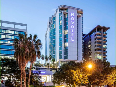 Amora Hotel Brisbane - Accommodation Port Macquarie 0