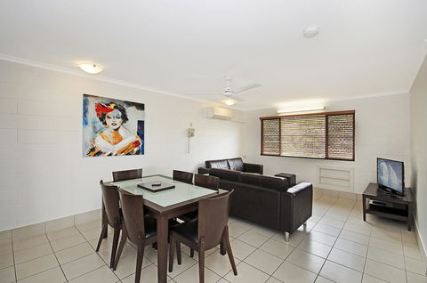 Townsville Holiday Apartments - Accommodation Port Macquarie 21