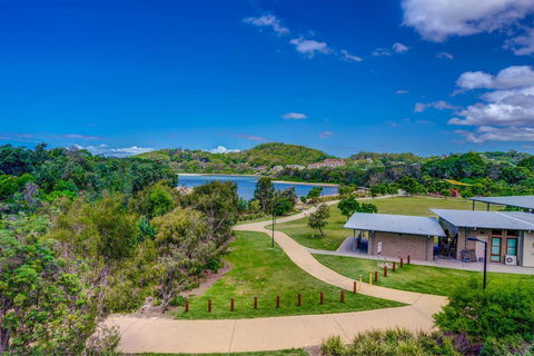 Currumbin Sands On The Beach - Accommodation Port Macquarie 1