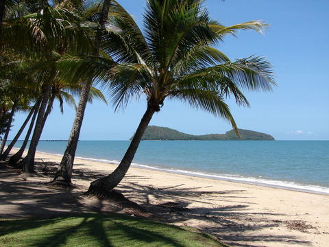 Palm Cove Beach Apartment - Accommodation Port Macquarie 25