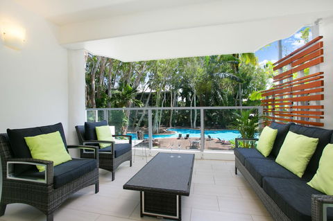 Palm Cove Beach Apartment - Accommodation Port Macquarie 2