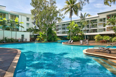 Palm Cove Beach Apartment - Accommodation Port Macquarie 0