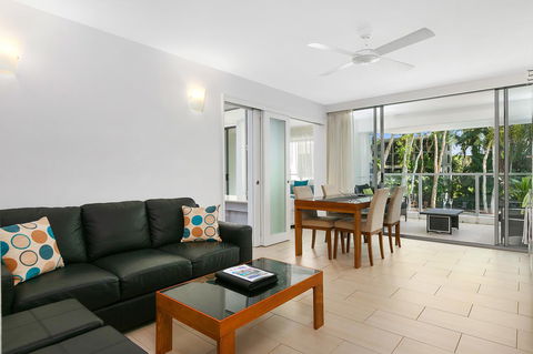 Palm Cove Beach Apartment - Accommodation Port Macquarie 19
