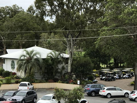 Fairways Golf & Beach Retreat Bribie Island - Accommodation Port Macquarie 12
