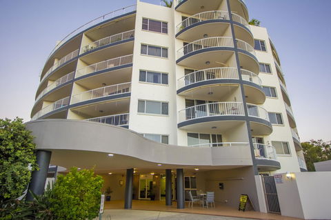 Fairways Golf & Beach Retreat Bribie Island - Accommodation Port Macquarie 9