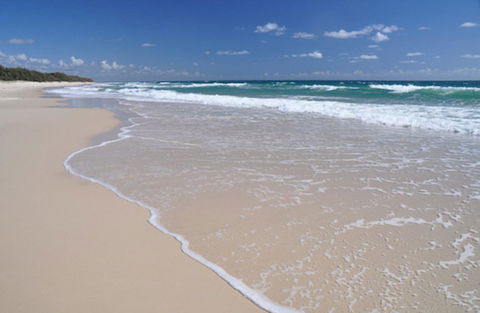 Fairways Golf & Beach Retreat Bribie Island - Accommodation Port Macquarie 2