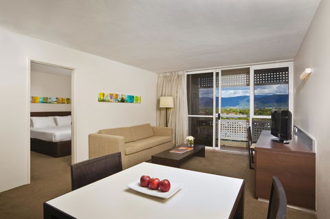 Cairns Harbourside Hotel - Accommodation Port Macquarie 13