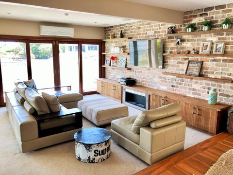 Riverfront Dream - Accommodation Port Macquarie 11