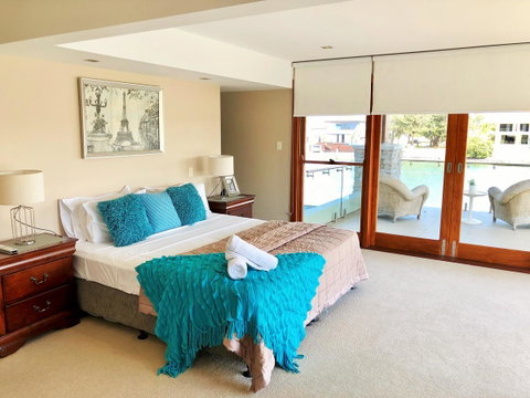 Riverfront Dream - Accommodation Port Macquarie 17