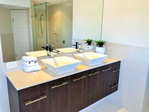 Riverfront Dream - Accommodation Port Macquarie 29