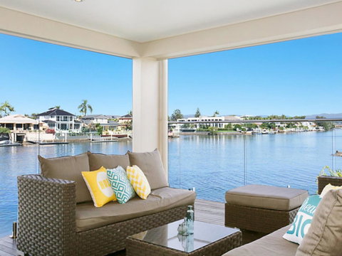 Riverfront Dream - Accommodation Port Macquarie 13