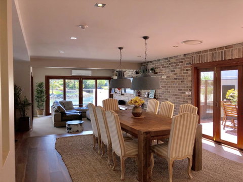 Riverfront Dream - Accommodation Port Macquarie 35