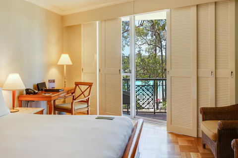 InterContinental Sanctuary Cove Resort, An IHG Hotel - Accommodation Port Macquarie 4