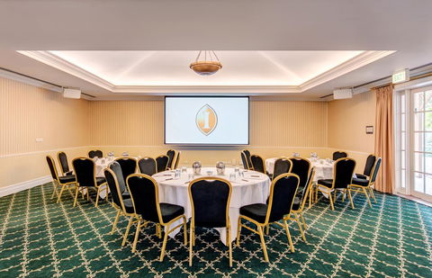InterContinental Sanctuary Cove Resort, An IHG Hotel - Accommodation Port Macquarie 10